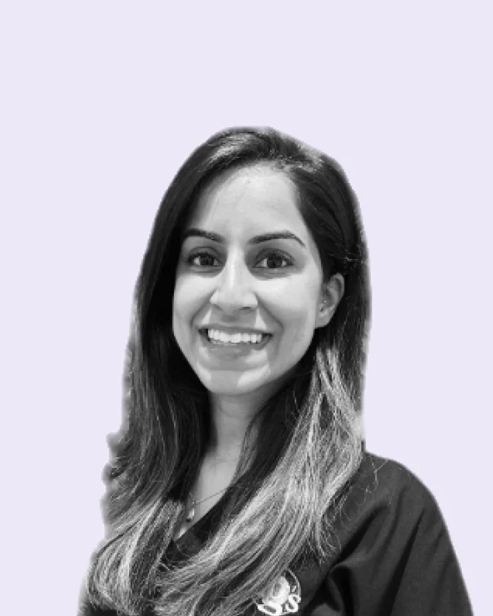 Ria Chande, Dentist
